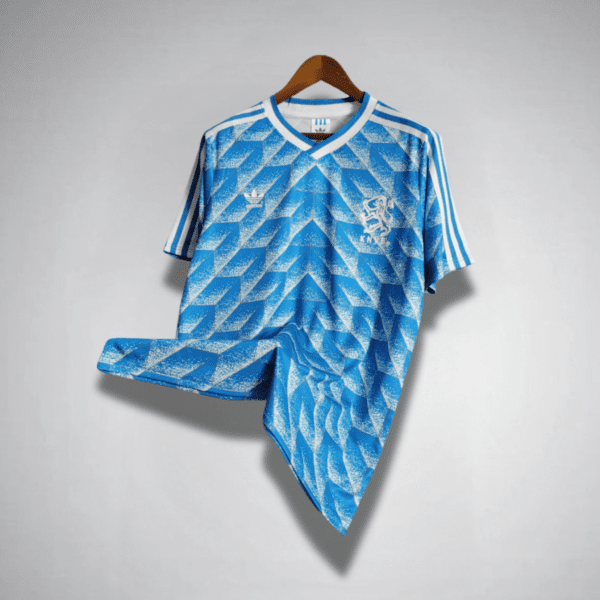 1988 Holland Home