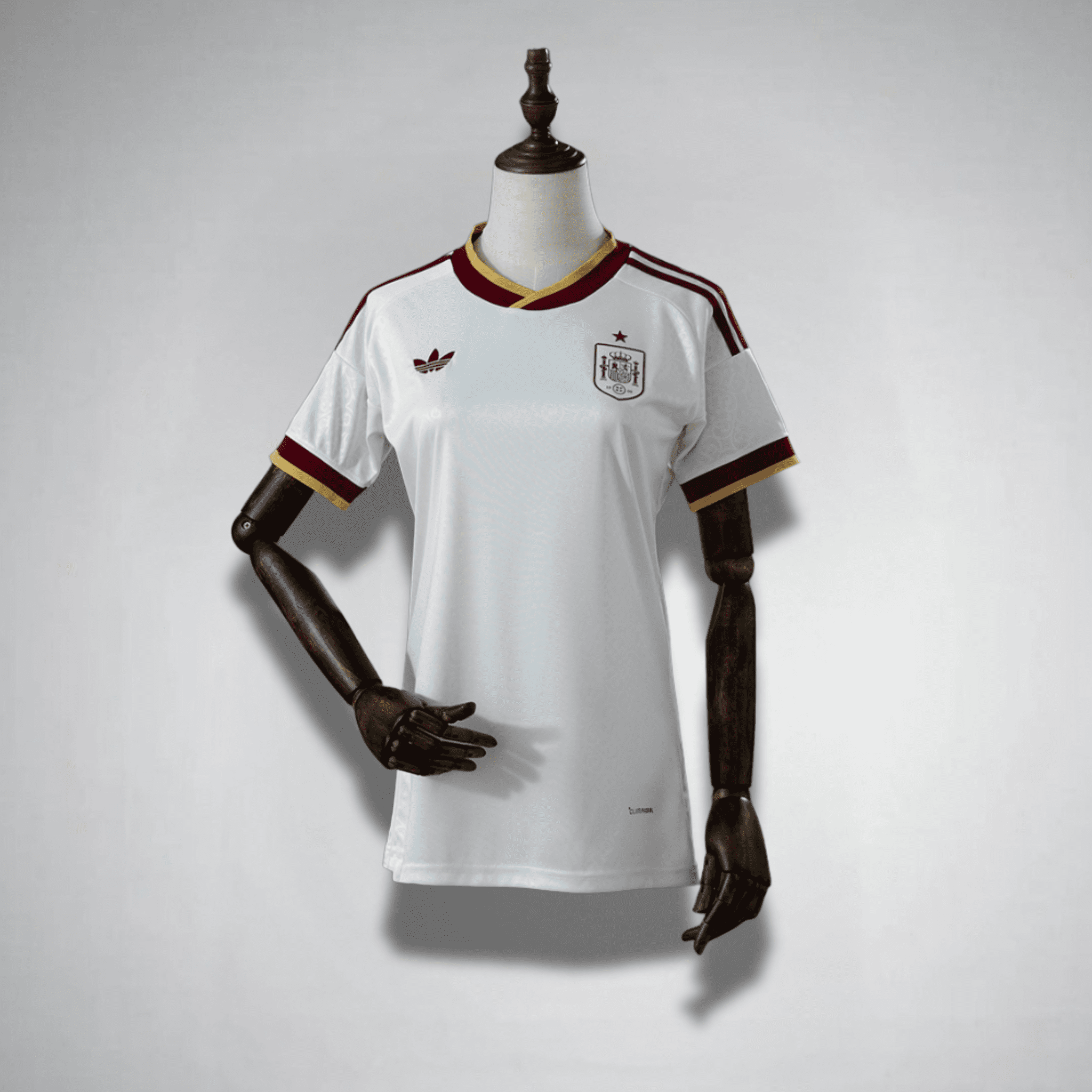 2026 Spain Woman Away