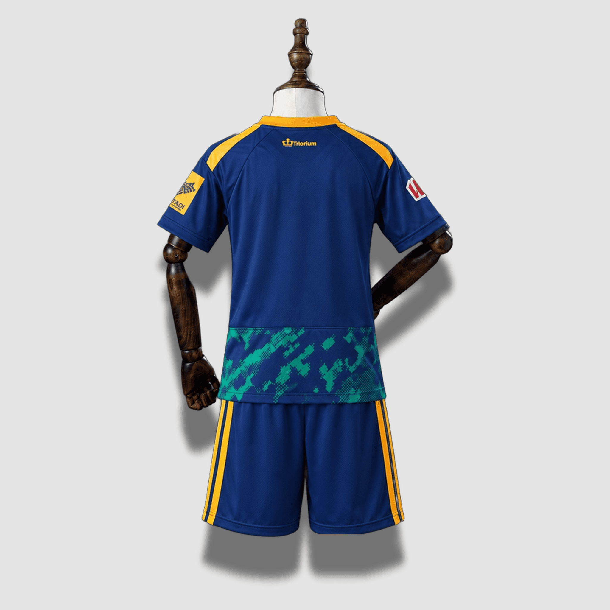 26/27 Granada Home Kid Size - Image 2