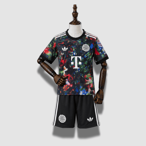 26/27 FC Bayern Special Edition Kid Size