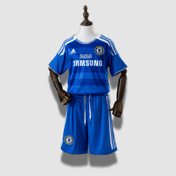 11/12 Chelsea "Uefa Champions League" Home Kid Size