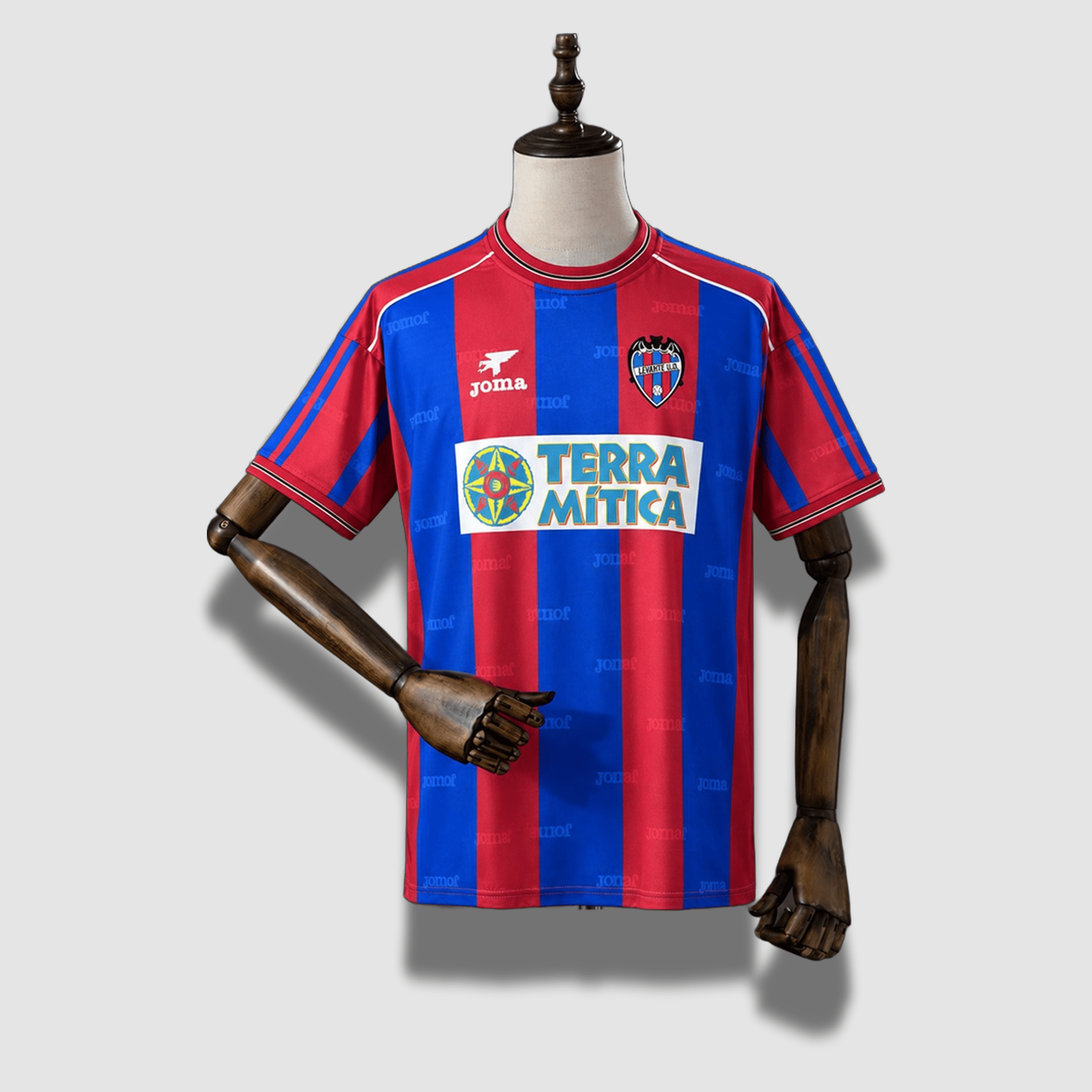 99/00 Levante UD Home