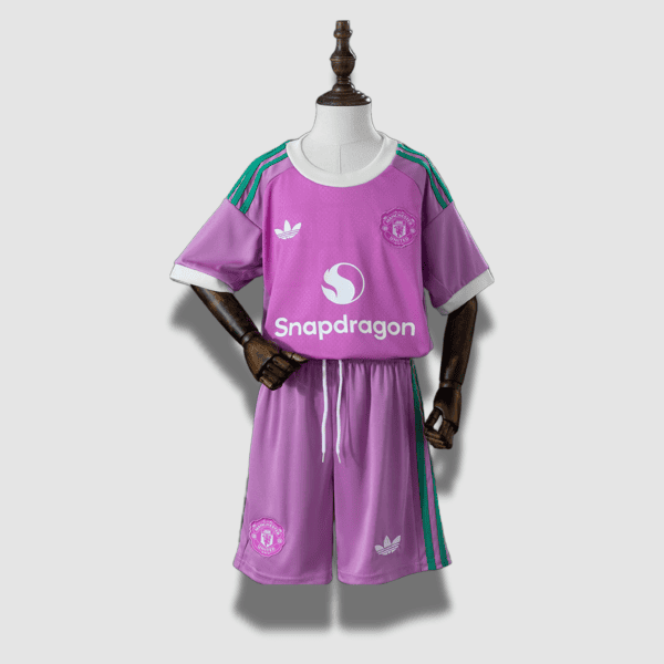 26/27 Manchester United Goalkeeper Away Kid Size