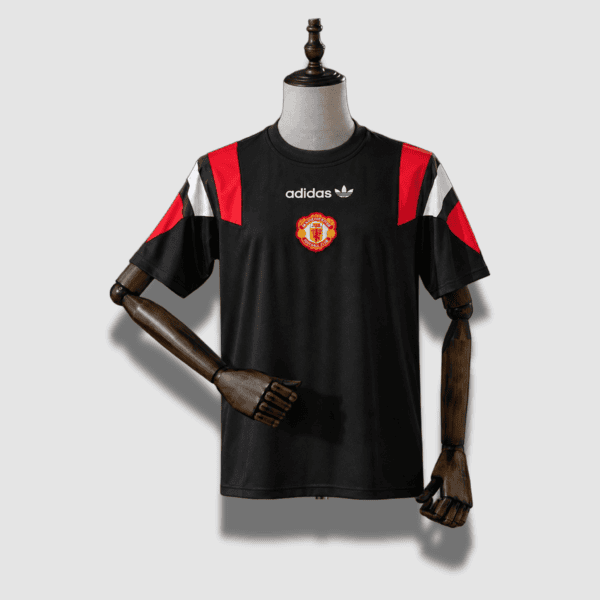 26/27 Manchester United "Eqt Black Retro"