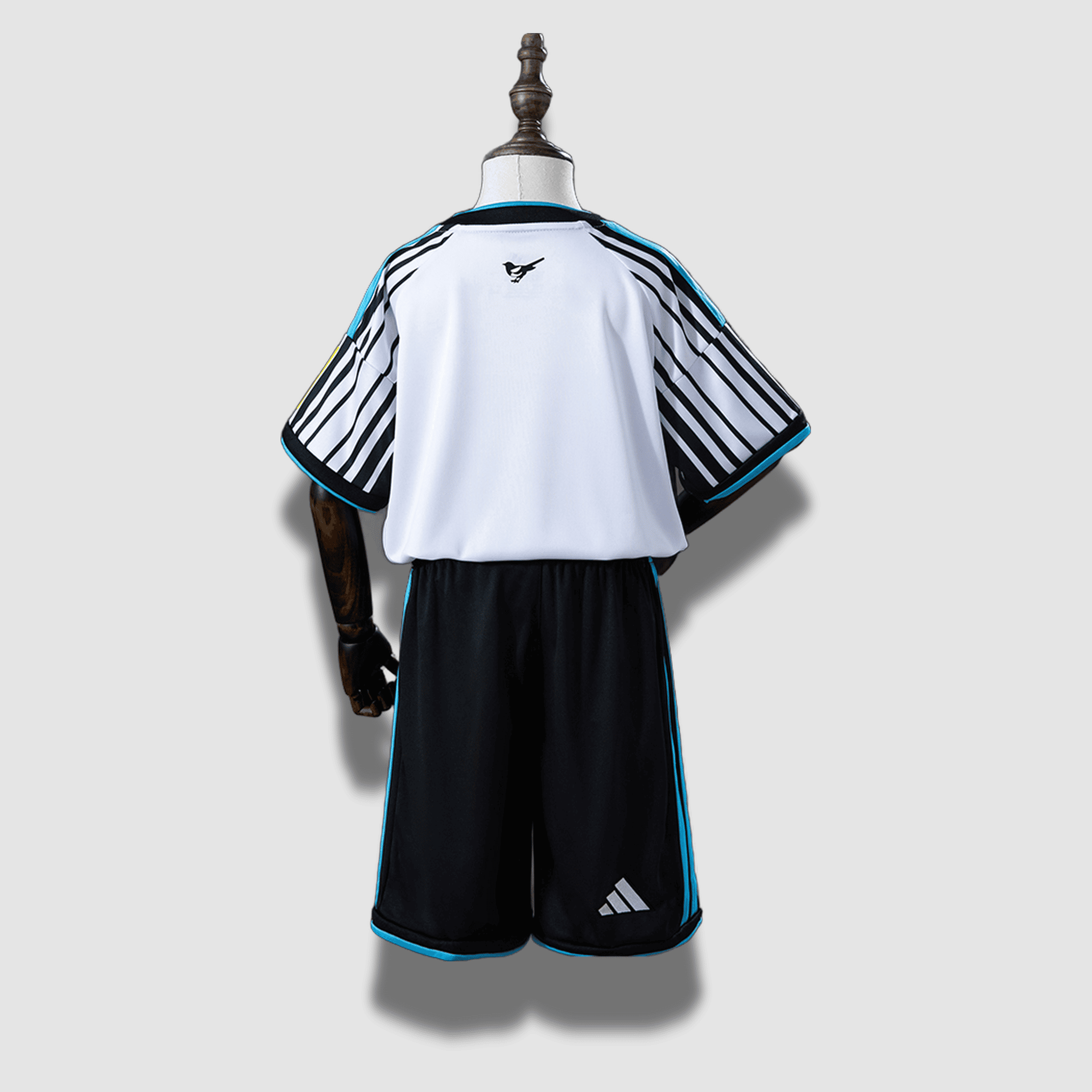 26/27 Newcastle United Home Kid Size - Image 2