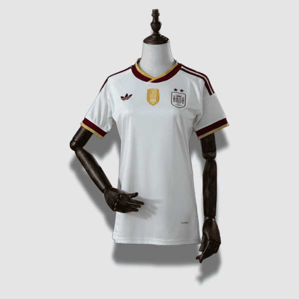 2026 Spain "2-star Champion" Woman Away